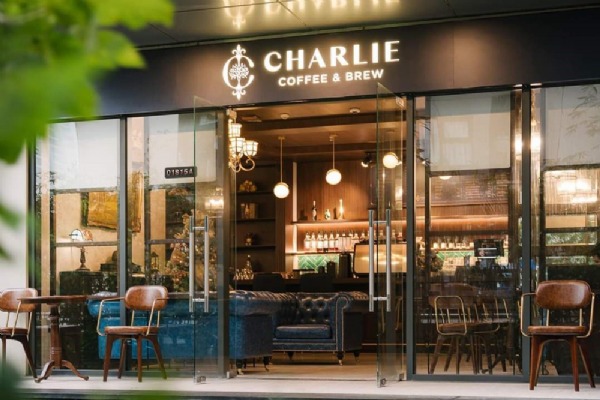 SHOP S2-18.01S15A - CHARLIE COFFEE & BREW