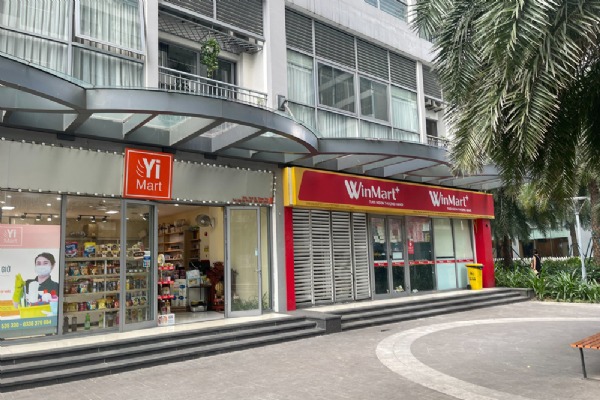 Yi MART - PARRK 12 SHOP 04